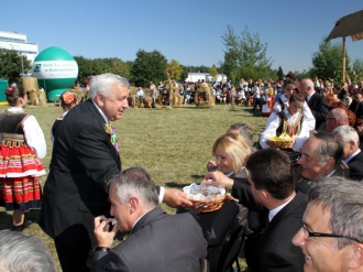 Powiatowe Święto Plonów w Siennicy Nadolnej - 8.09.2013 r.